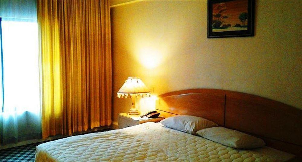Hotel Washington Ντάκα Εξωτερικό φωτογραφία